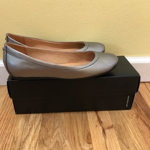 Naturalizer Brittany Flats size 8
